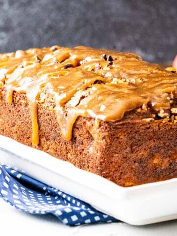 featured image for apple praline bread.